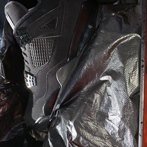 Jordan 4 Black Cats